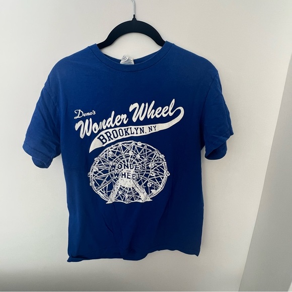 Coney Island Wonder Wheel Brooklyn blue and white sz Small graphic t-shirt - Picture 8 of 8